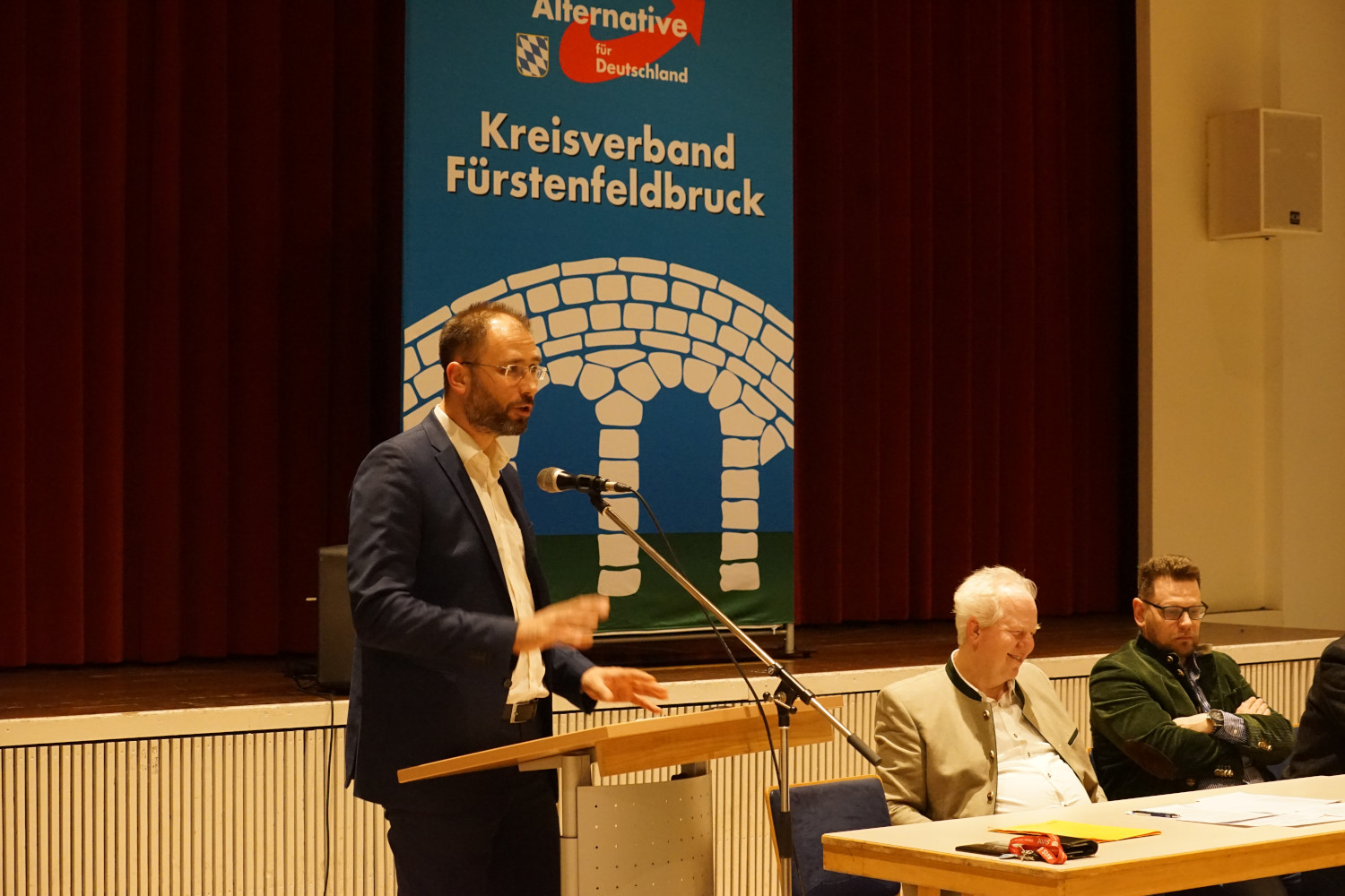 Gastredner Friedrich Hödl, Vorsitzender des Nachbarkreisverbands Dachau