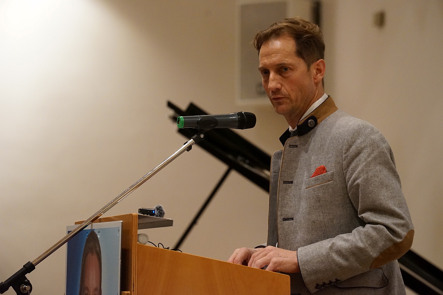 MdL Prof. Dr. Ingo Hahn