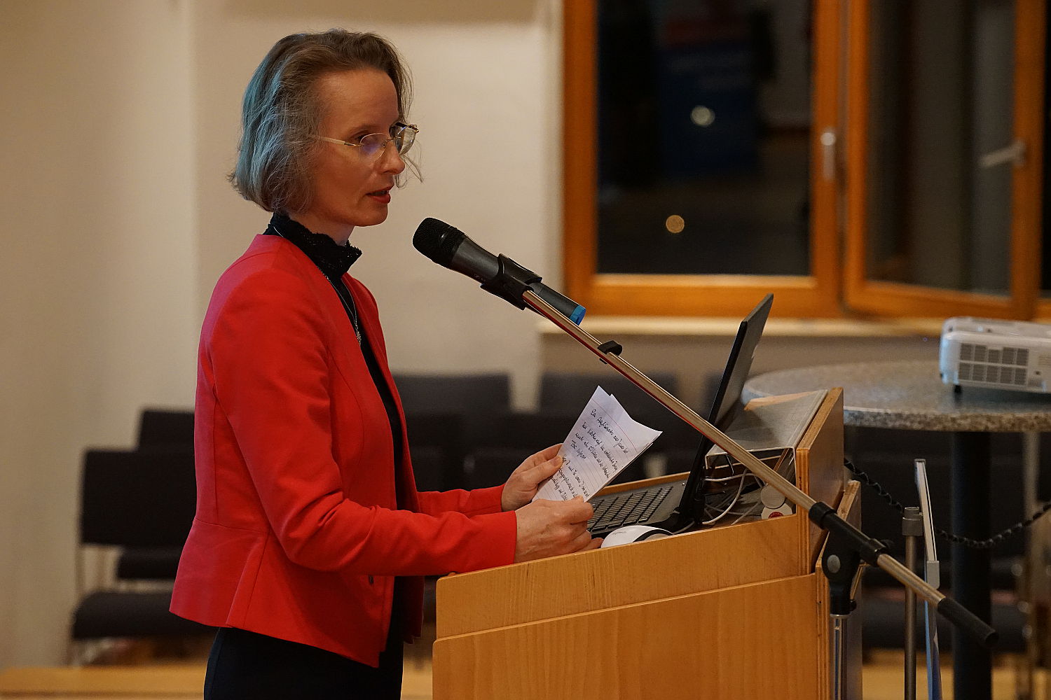 Bezirkstagskandidatin Beatrix Neuber
