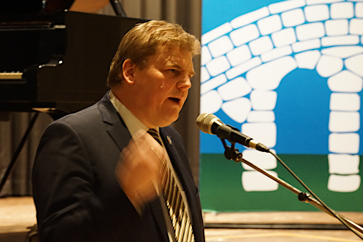 Dr. Rainer Kraft, MdB