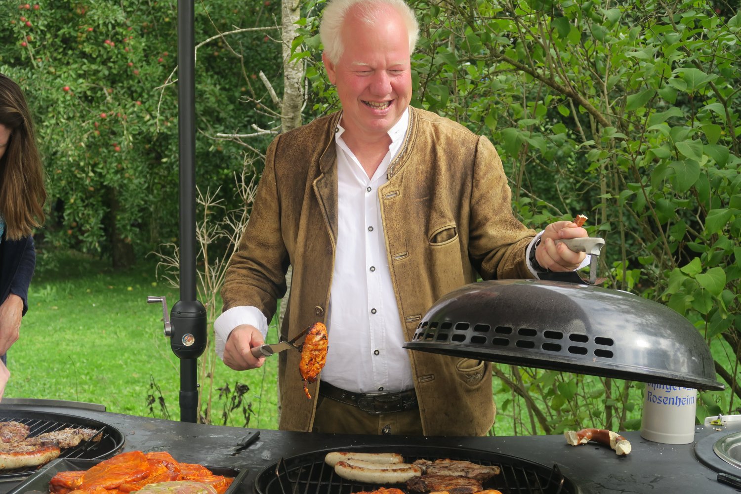 Unser stv. Vorsitzender Peter Banholzer als Maitre de Cuisine